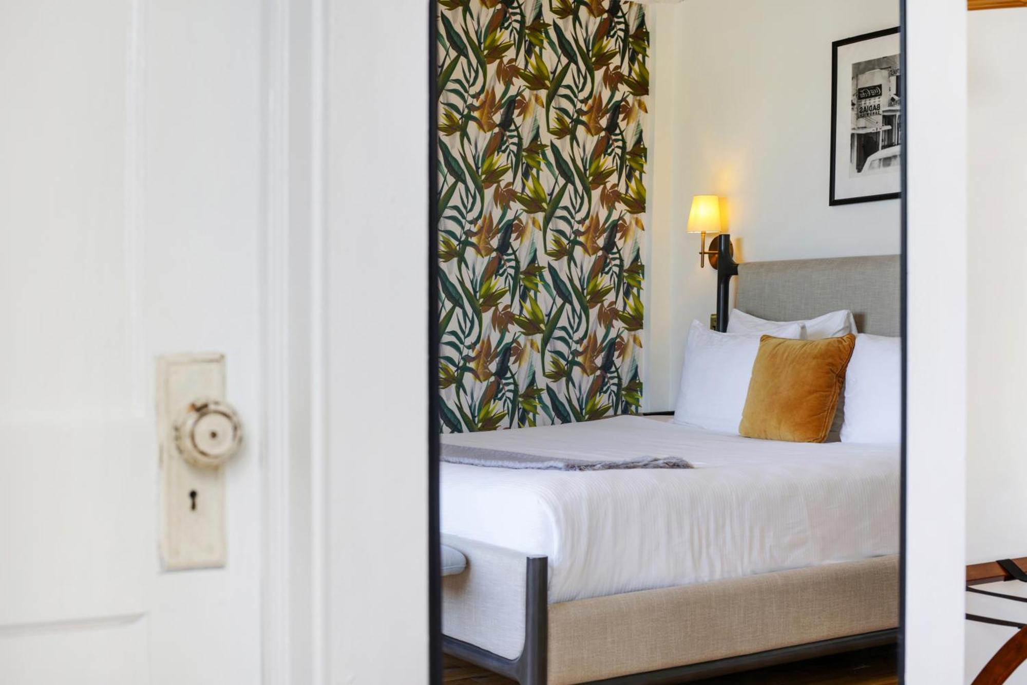Tower Hotel Little Havana Маямі Екстер'єр фото